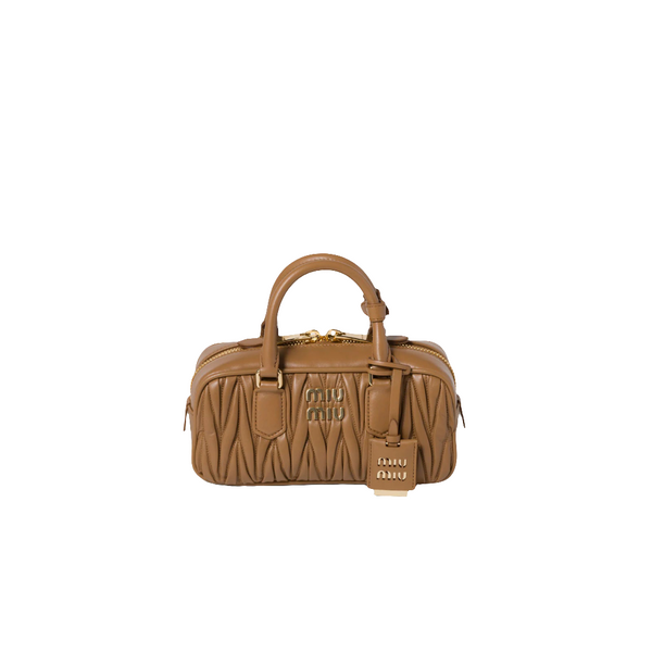 MIÛ MIÜ Sac Arcadie nappa matelassé
