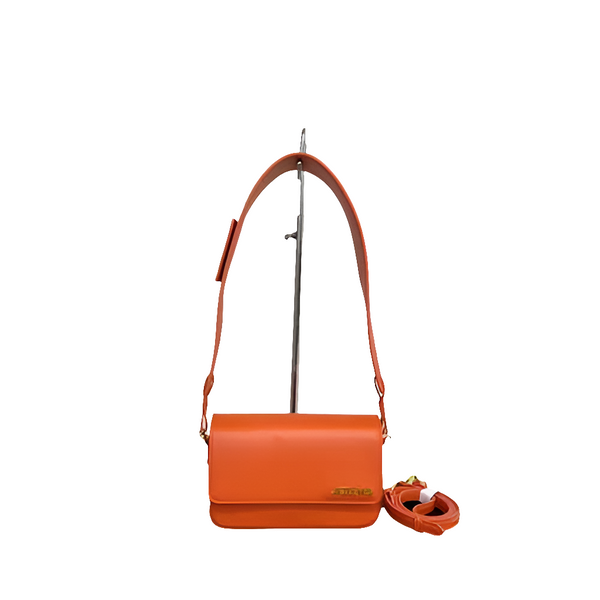J@cquemus Le Carinu shoulder bag